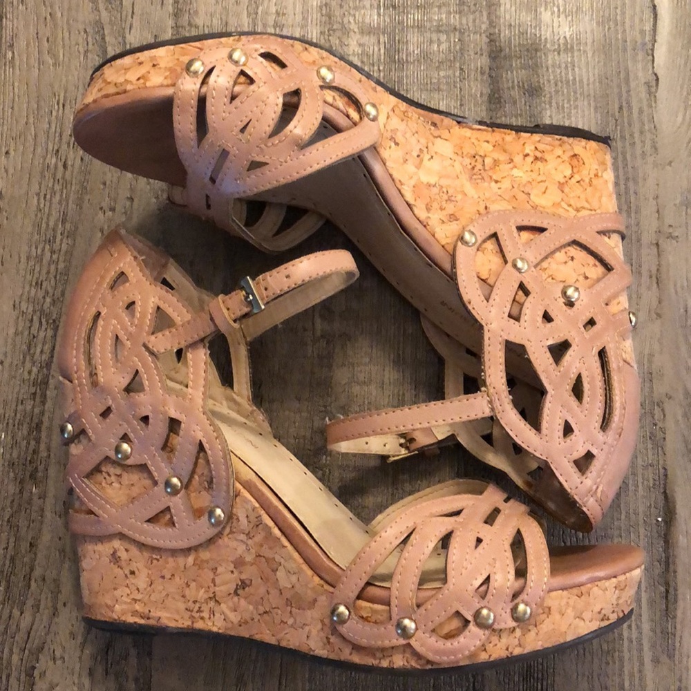 Adrienne Vittadini Platform Wedge Sandals